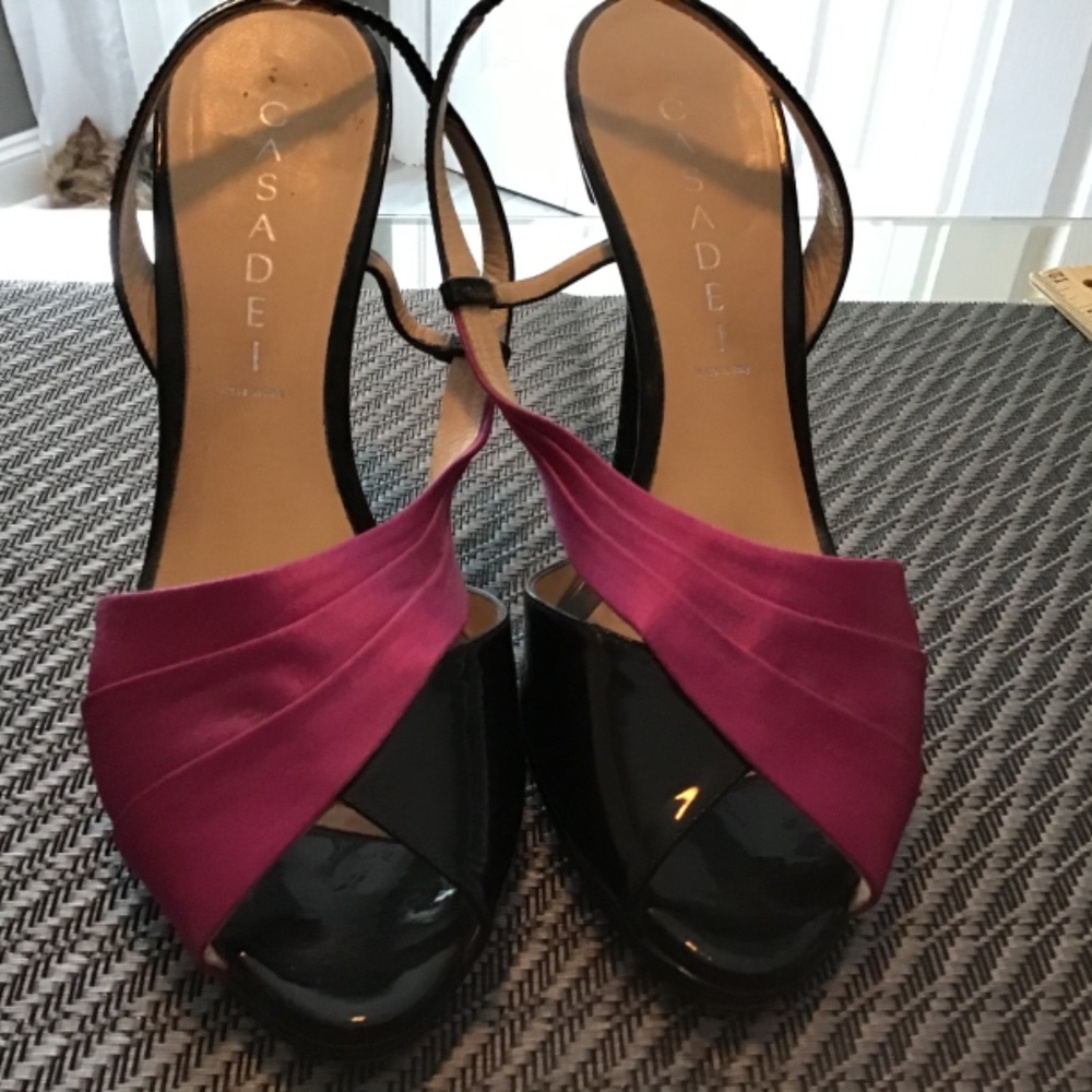 Shoes - Picture 4 of 4